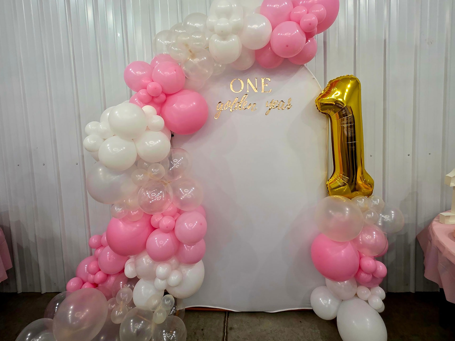 Charleston Charm Balloons and Decor